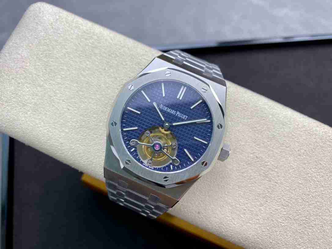 AUDEMARS  PIGUET Royal Oak  AU0159