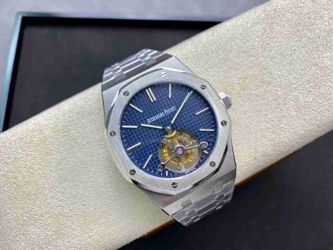 AUDEMARS  PIGUET Royal Oak  AU0159