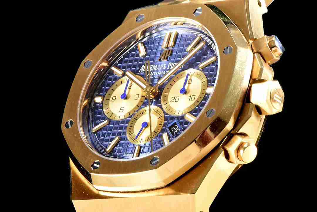 AUDEMARS  PIGUET Royal Oak AU0180
