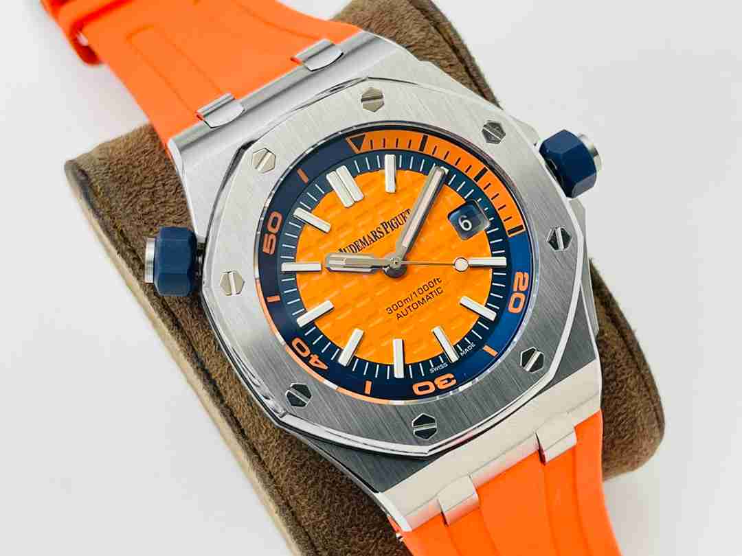 AUDEMARS PIGUET  Royal Oak Offshore  AU0182