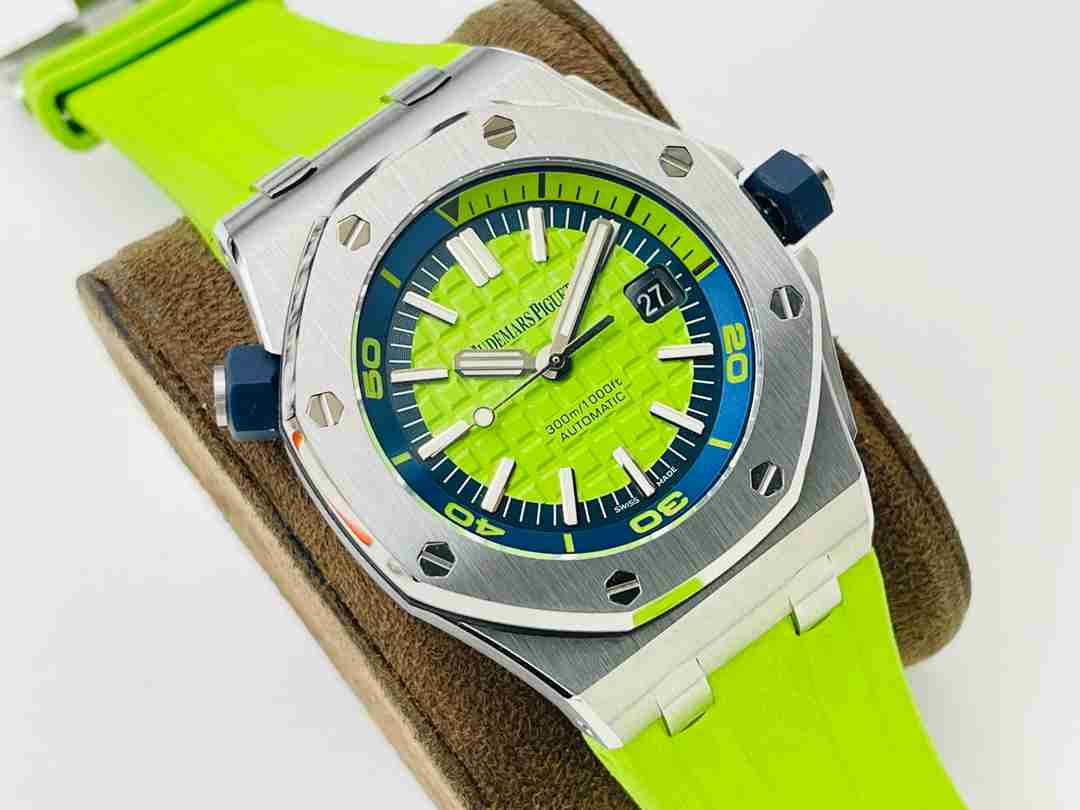 AUDEMARS PIGUET  Royal Oak Offshore  AU0183