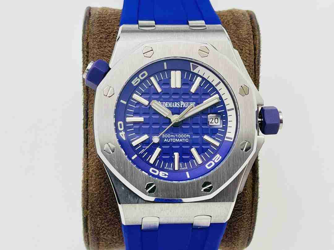 AUDEMARS PIGUET  Royal Oak Offshore  AU0186
