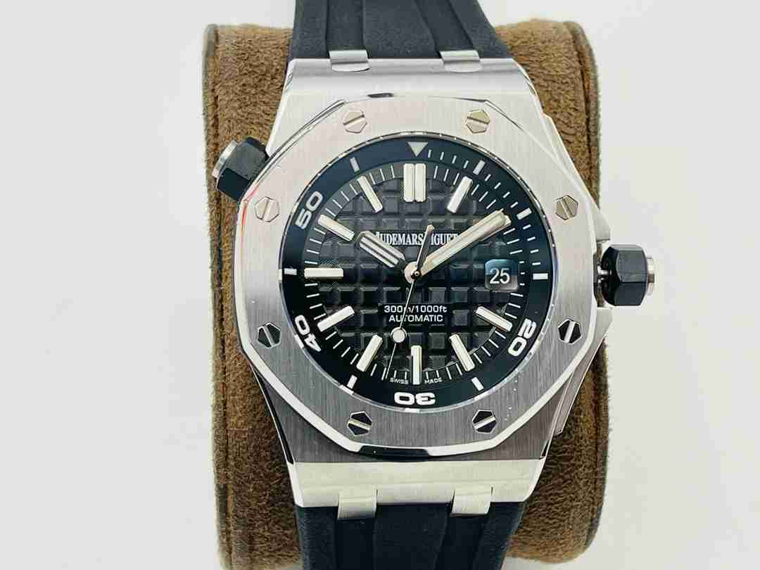 AUDEMARS PIGUET  Royal Oak Offshore  AU0191