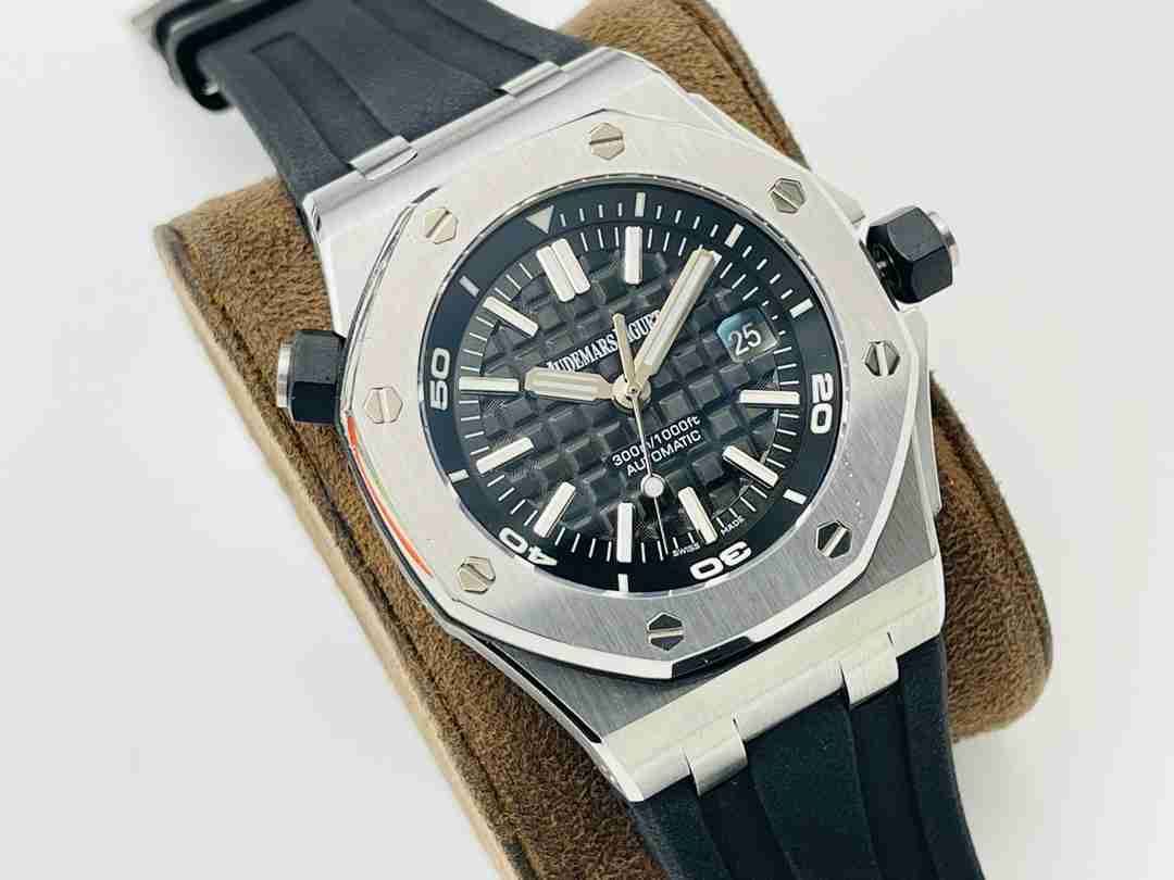 AUDEMARS PIGUET  Royal Oak Offshore  AU0191