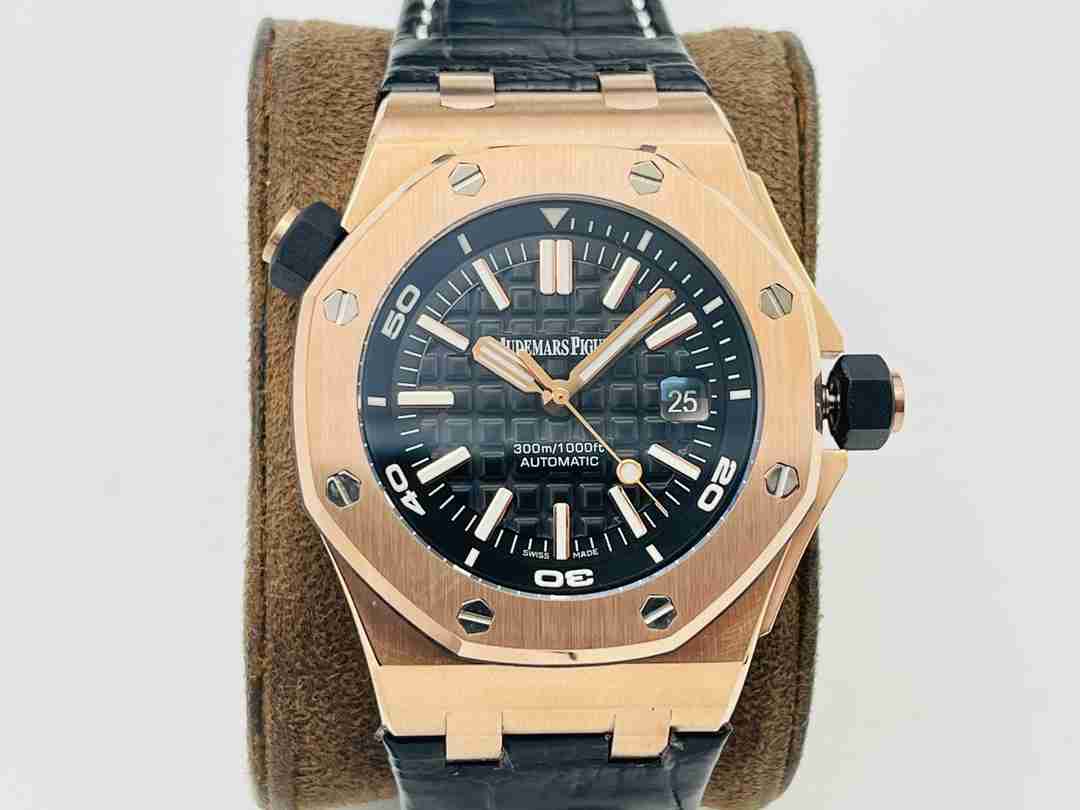 AUDEMARS PIGUET  Royal Oak Offshore  AU0192