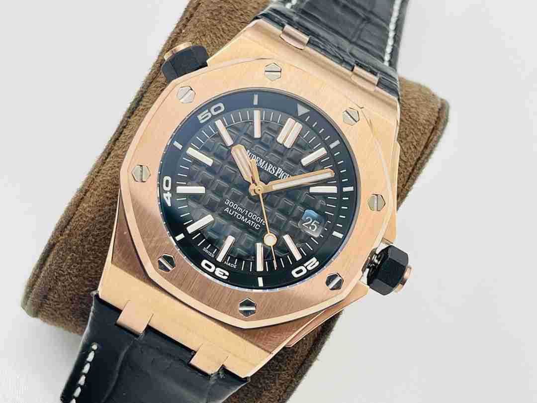AUDEMARS PIGUET  Royal Oak Offshore  AU0192