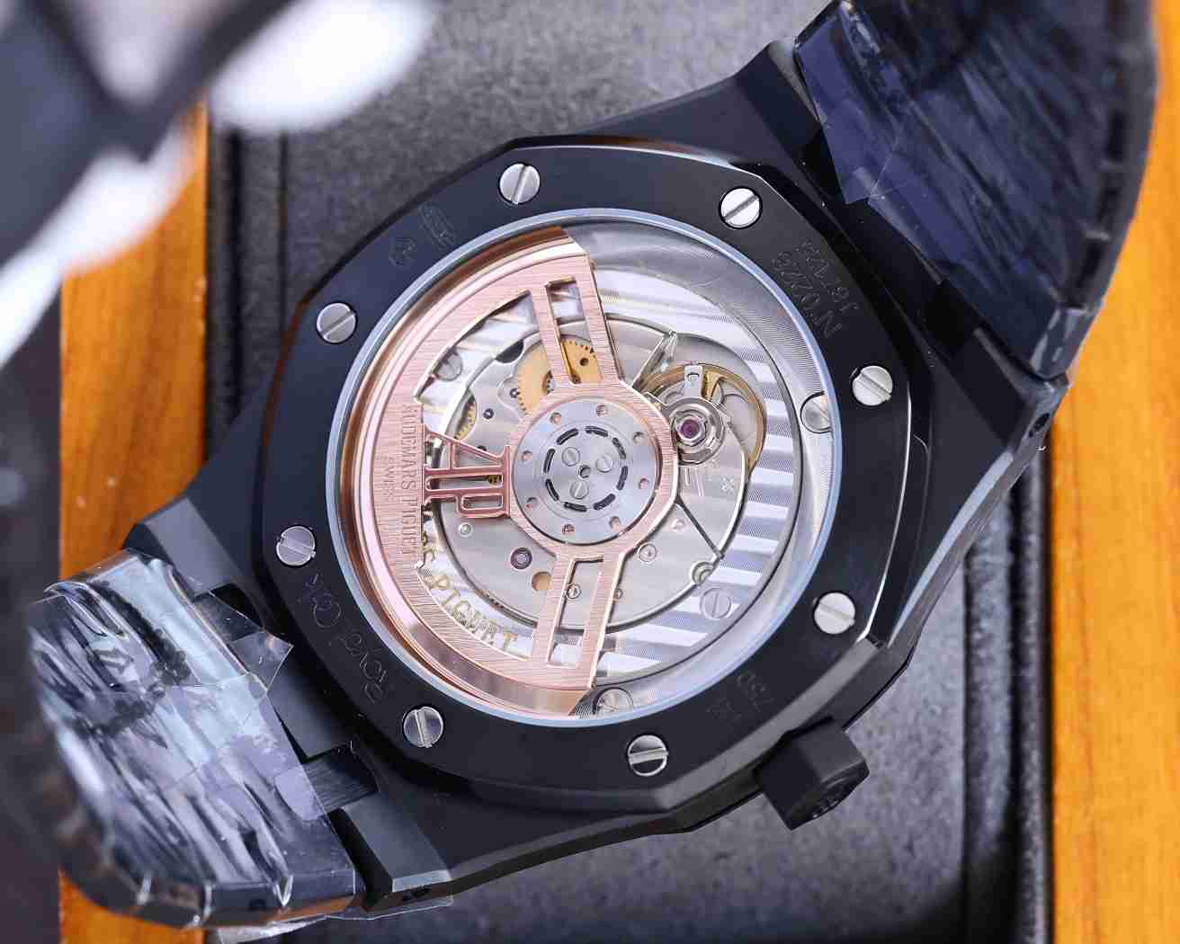 AUDEMARS PIGUET Royal Oak 41mm AU0200 AUDEMARS PIGUET Royal Oak 41mm AU0200