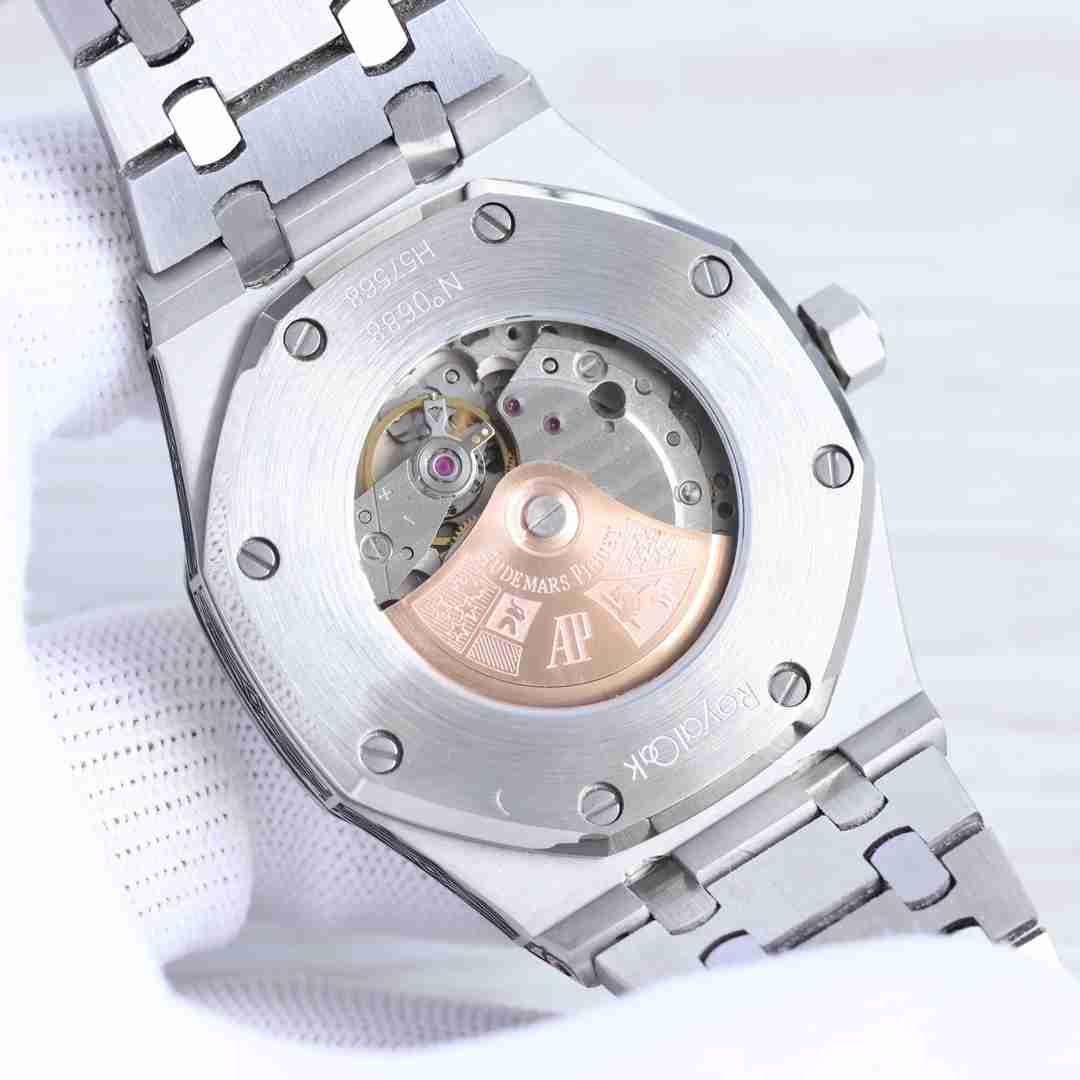 AUDEMARS PIGUET Royal Oak 41mm AU0202 AUDEMARS PIGUET Royal Oak 41mm AU0202