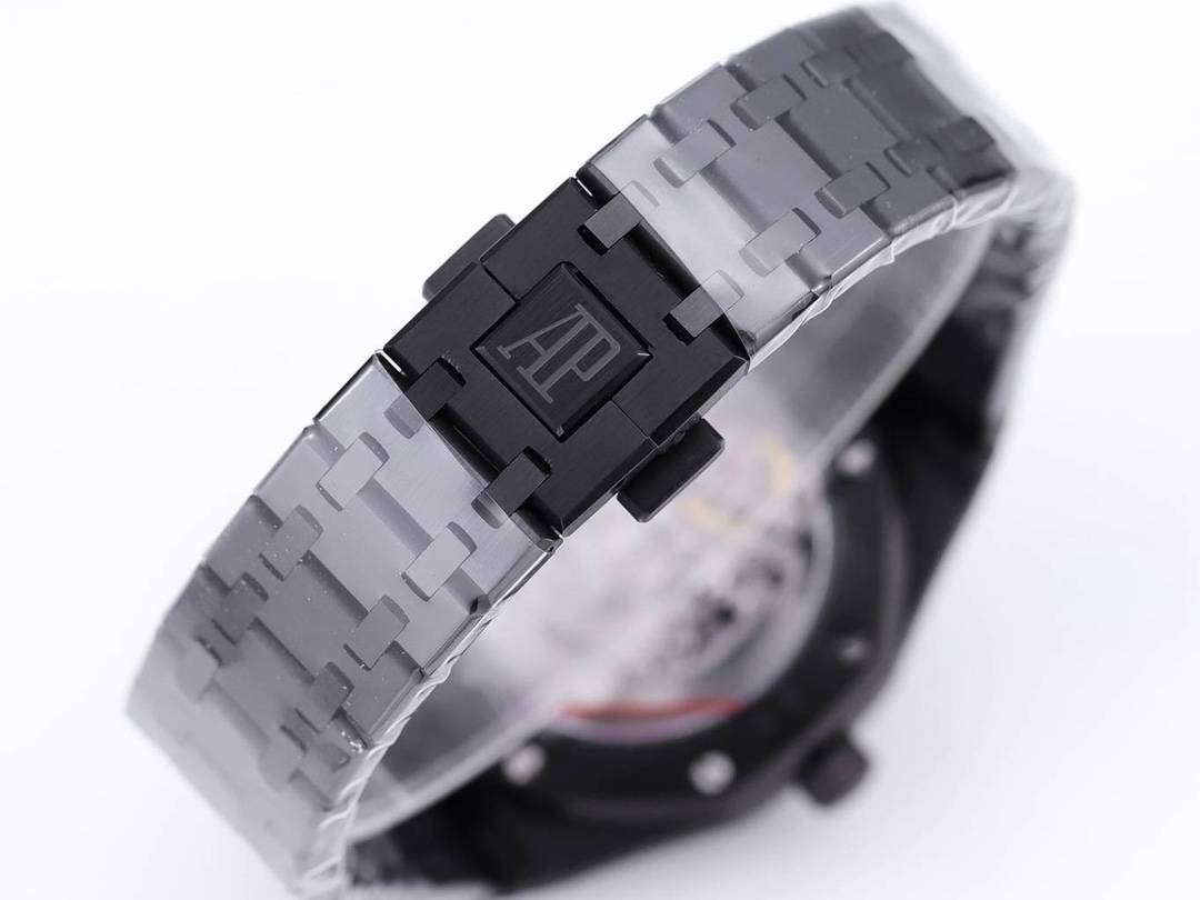 AUDEMARS  PIGUET Royal  Oak 41mm  AU0211