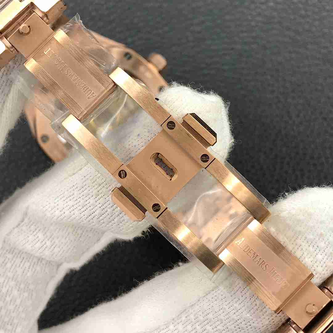 AUDEMARS PIGUET Royal Oak 41mm AU0217 AUDEMARS PIGUET Royal Oak 41mm AU0217