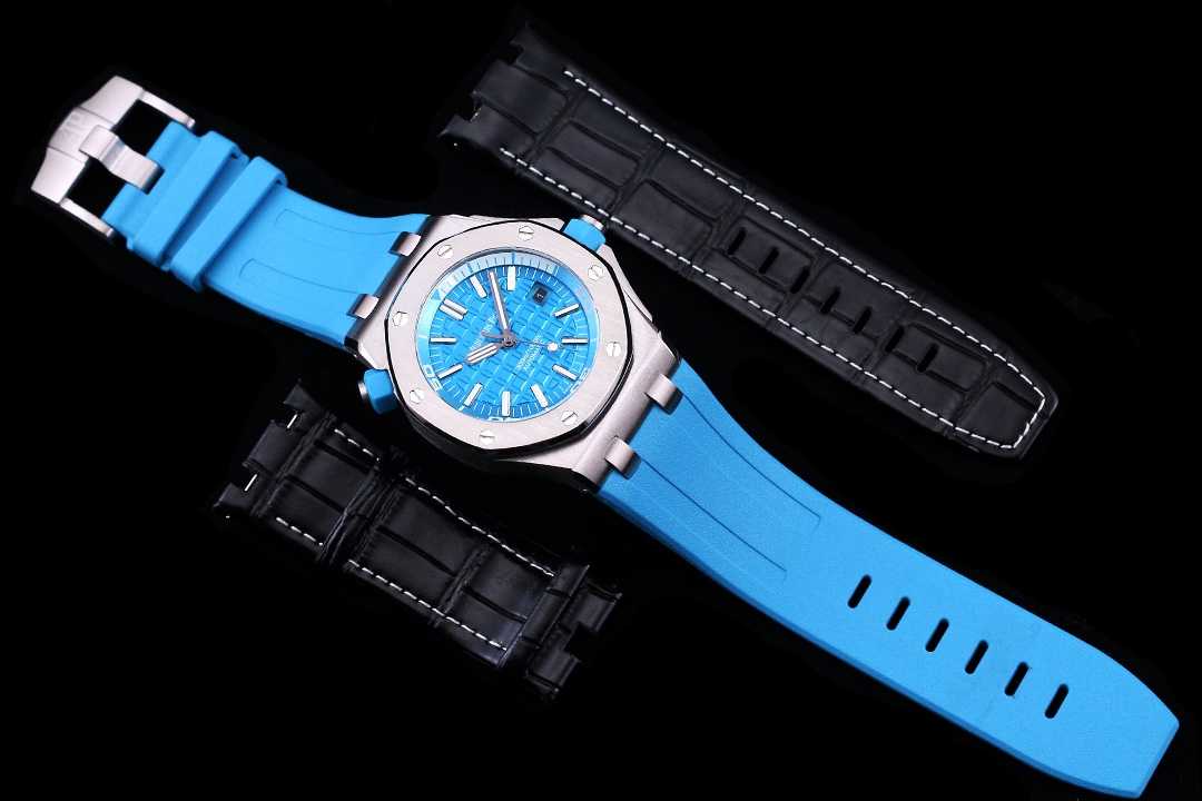 AUDEMARS PIGUET  Royal Oak Offshore  AU0218