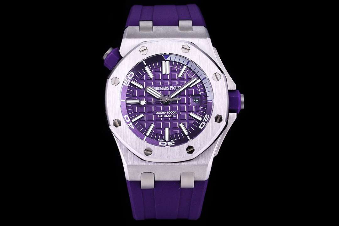 AUDEMARS PIGUET  Royal Oak Offshore  AU0219