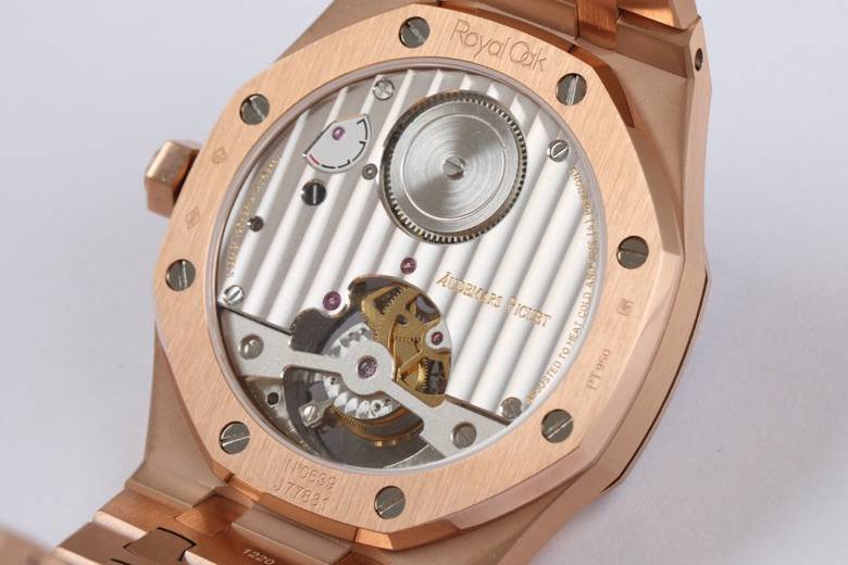 AUDEMARS  PIGUET Royal Oak  AU0223