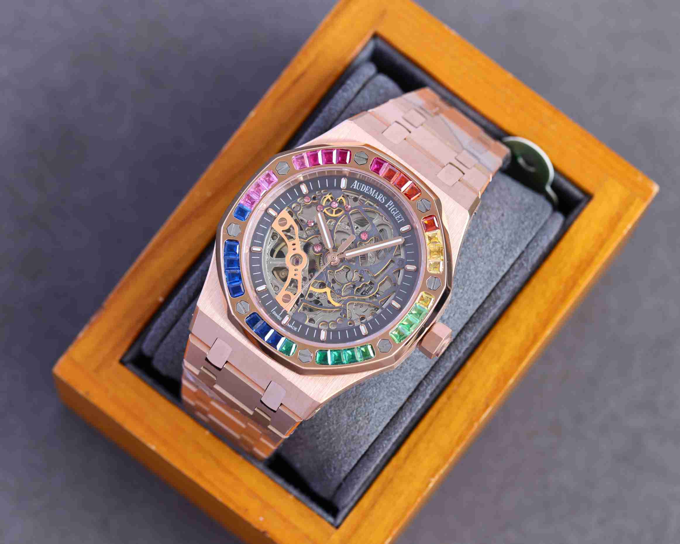 AUDEMARS  PIGUET Royal Oak  AU0229