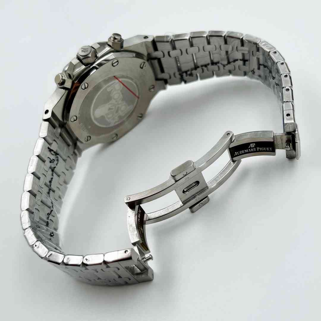 AUDEMARS PIGUET A Royal Oak AU0239 AUDEMARS PIGUET A Royal Oak AU0239