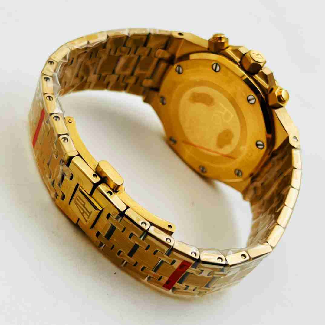 AUDEMARS PIGUET A Royal Oak AU0241 AUDEMARS PIGUET A Royal Oak AU0241