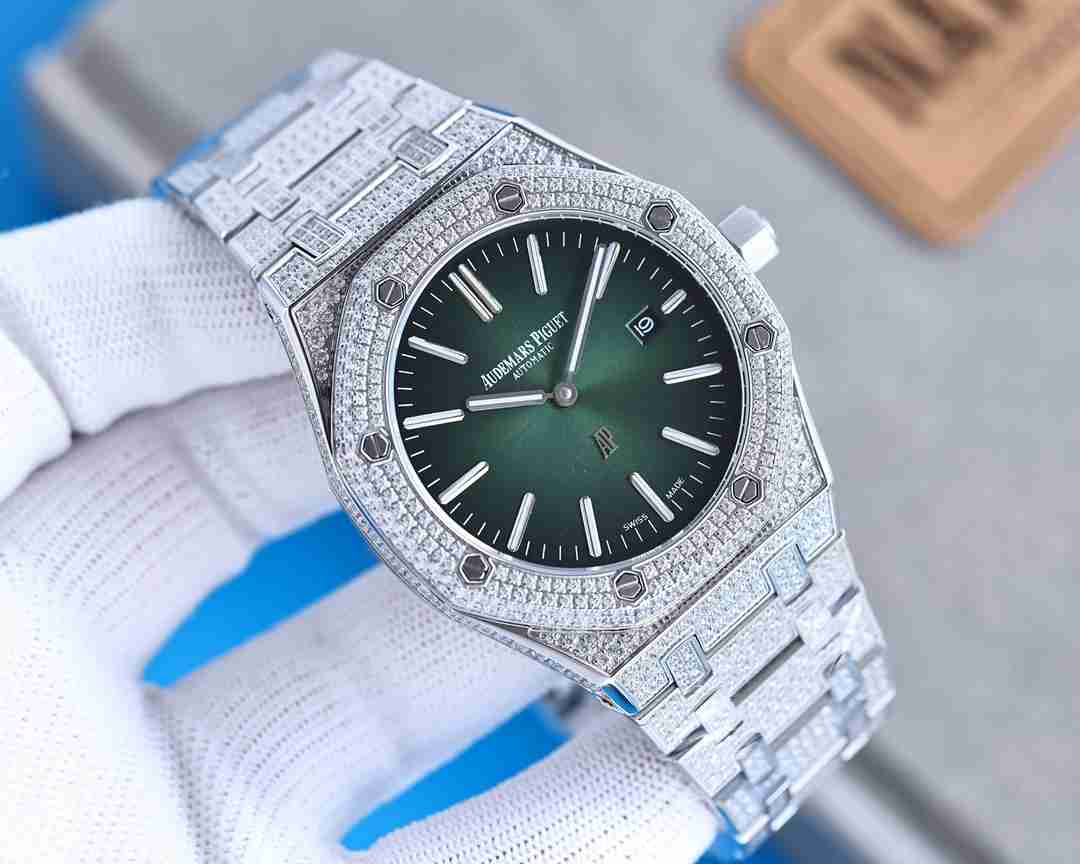 AUDEMARS  PIGUET Royal  Oak 41mm  AU0245