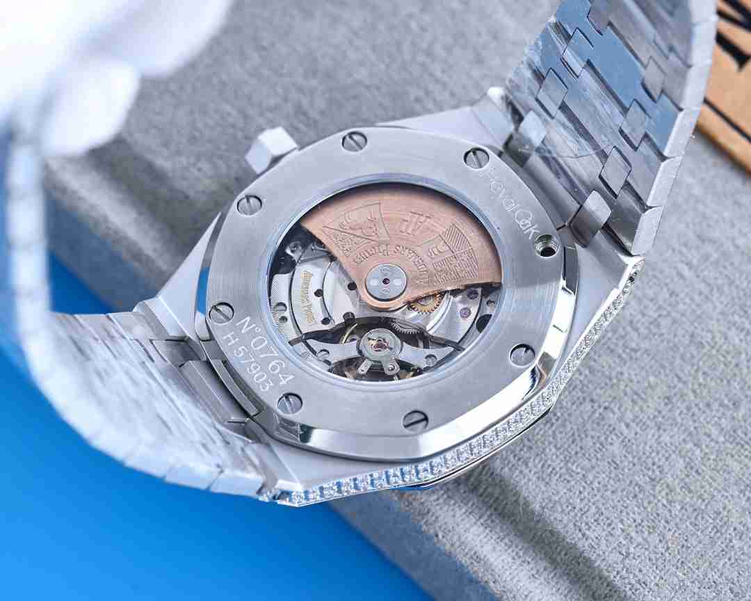 AUDEMARS  PIGUET Royal  Oak 41mm  AU0245
