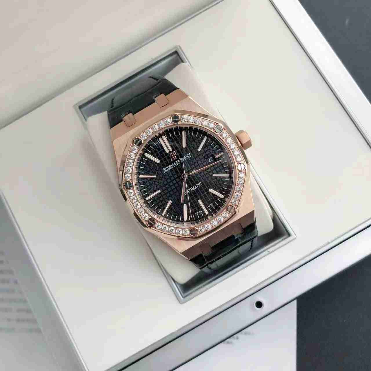 AUDEMARS   PIGUET Royal  Oak 41mm  AU0265