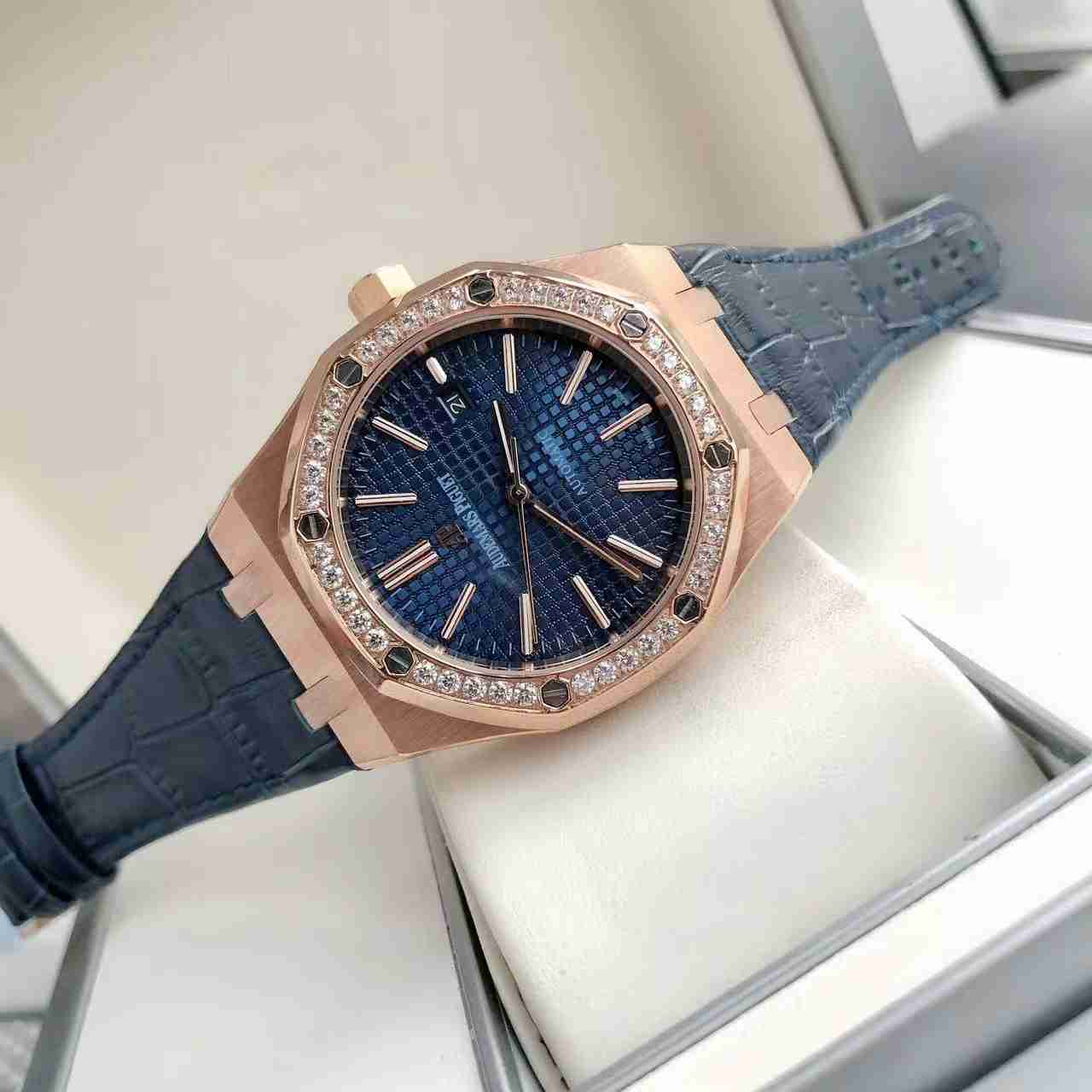 AUDEMARS PIGUET Royal Oak 41mm AU0266 AUDEMARS PIGUET Royal Oak 41mm AU0266