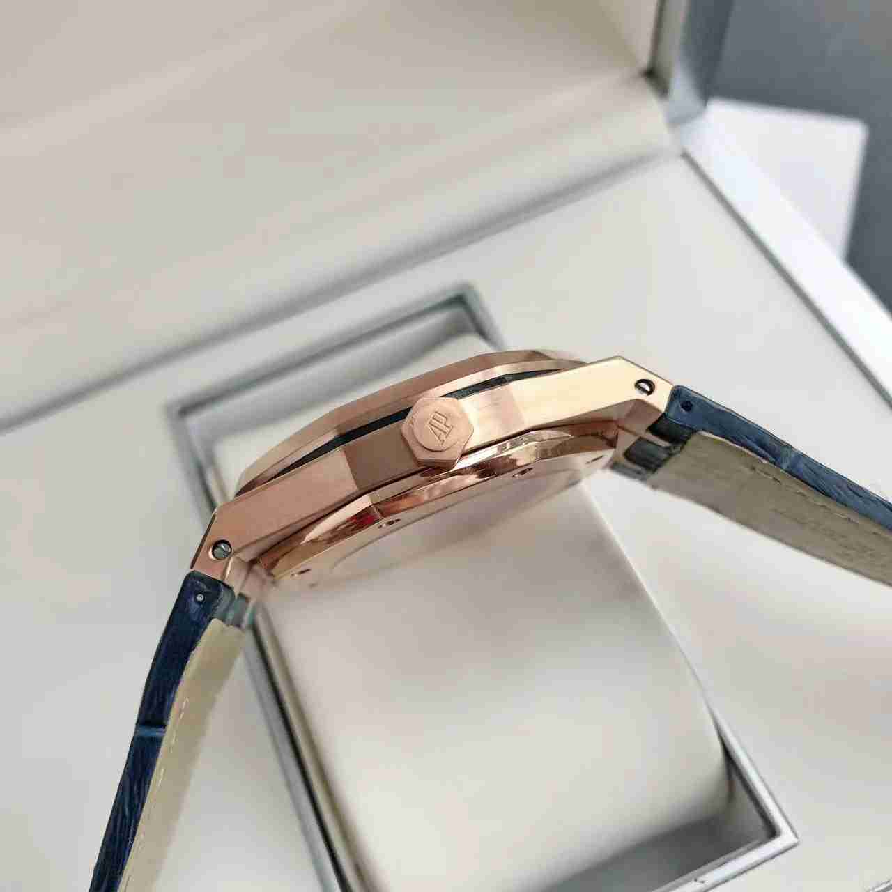AUDEMARS PIGUET Royal Oak 41mm AU0266 AUDEMARS PIGUET Royal Oak 41mm AU0266