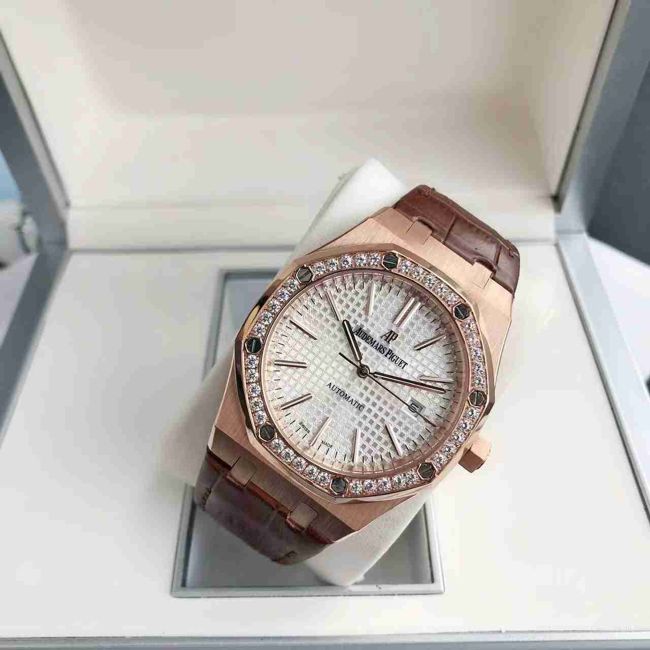 AUDEMARS PIGUET Royal Oak 41mm AU0267 AUDEMARS PIGUET Royal Oak 41mm AU0267