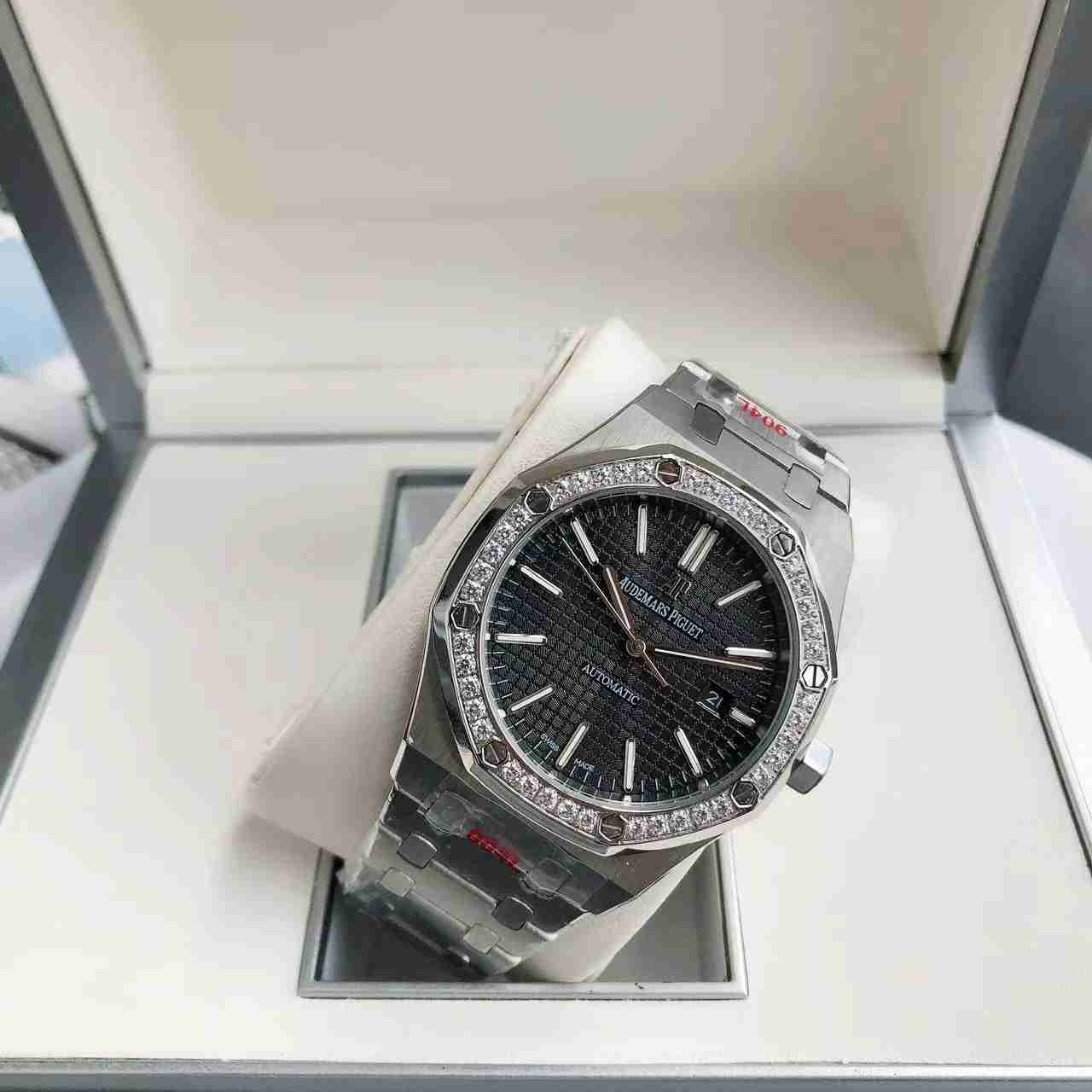 AUDEMARS PIGUET Royal Oak 41mm AU0269 AUDEMARS PIGUET Royal Oak 41mm AU0269