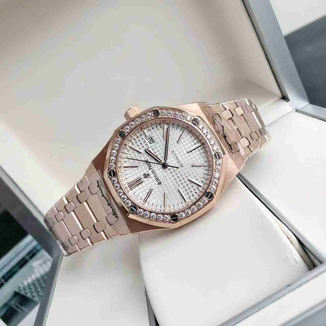 AUDEMARS PIGUET Royal Oak 41mm AU0273 AUDEMARS PIGUET Royal Oak 41mm AU0273