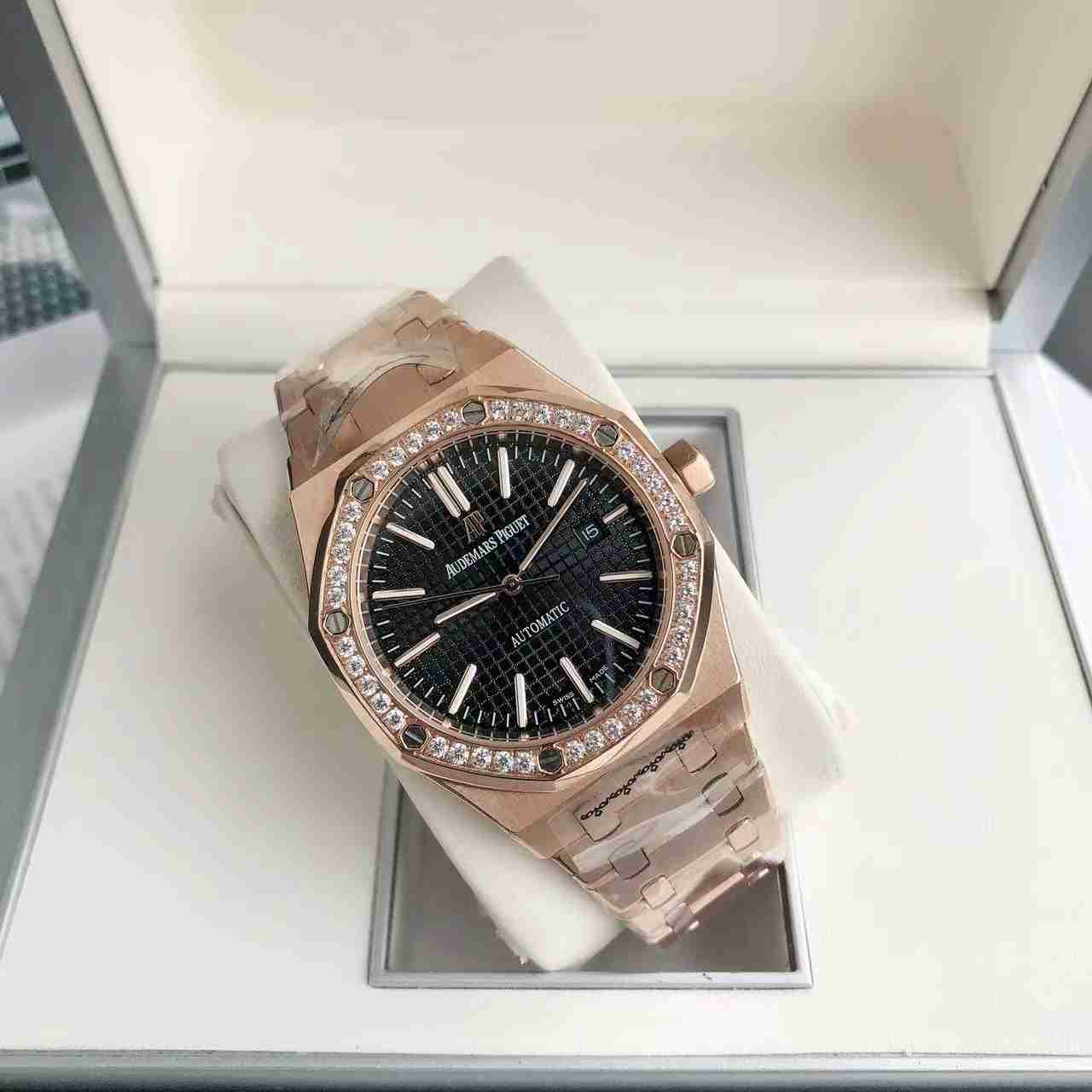 AUDEMARS   PIGUET Royal  Oak 41mm  AU0274