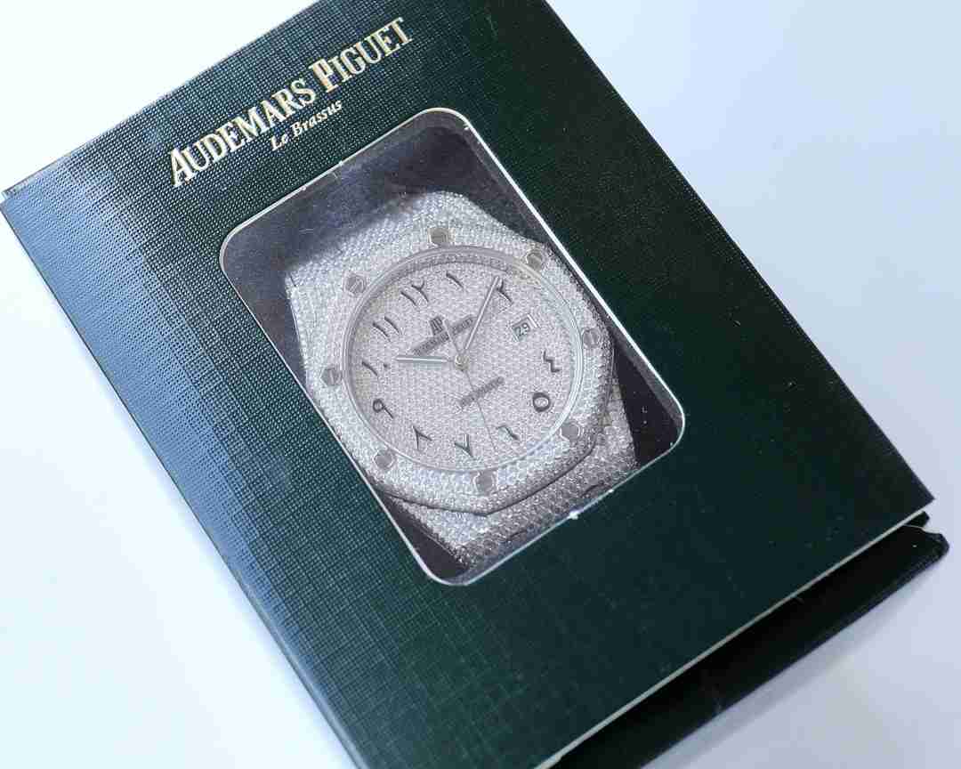 AUDEMARS  PIGUET Royal  Oak 41mm  AU0278