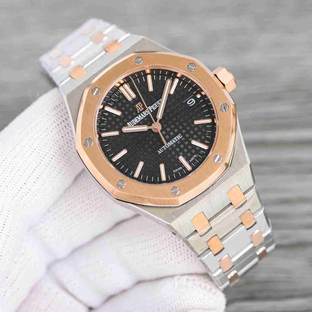 AUDEMARS PIGUET Royal Oak 37mm AU0303 AUDEMARS PIGUET Royal Oak 37mm AU0303