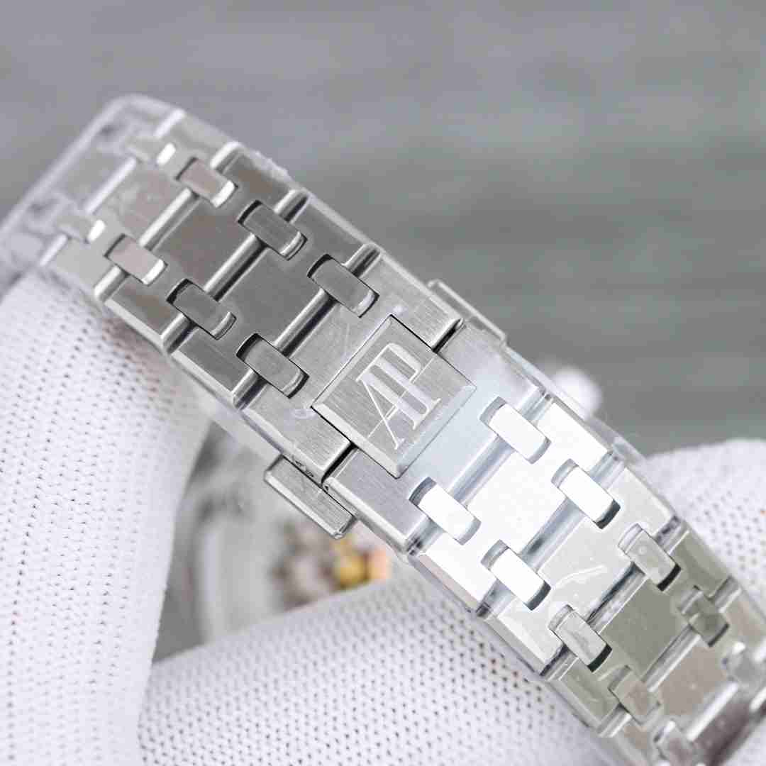 AUDEMARS PIGUET Royal Oak 37mm AU0307 AUDEMARS PIGUET Royal Oak 37mm AU0307
