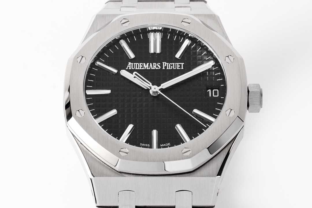 AUDEMARS   PIGUET Royal  Oak（50th Anniversary） 41mm  AU0309