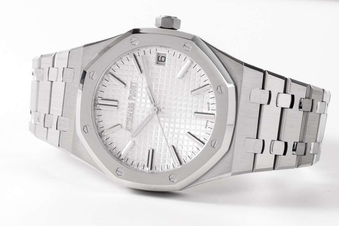 AUDEMARS   PIGUET Royal  Oak（50th Anniversary） 41mm  AU0310