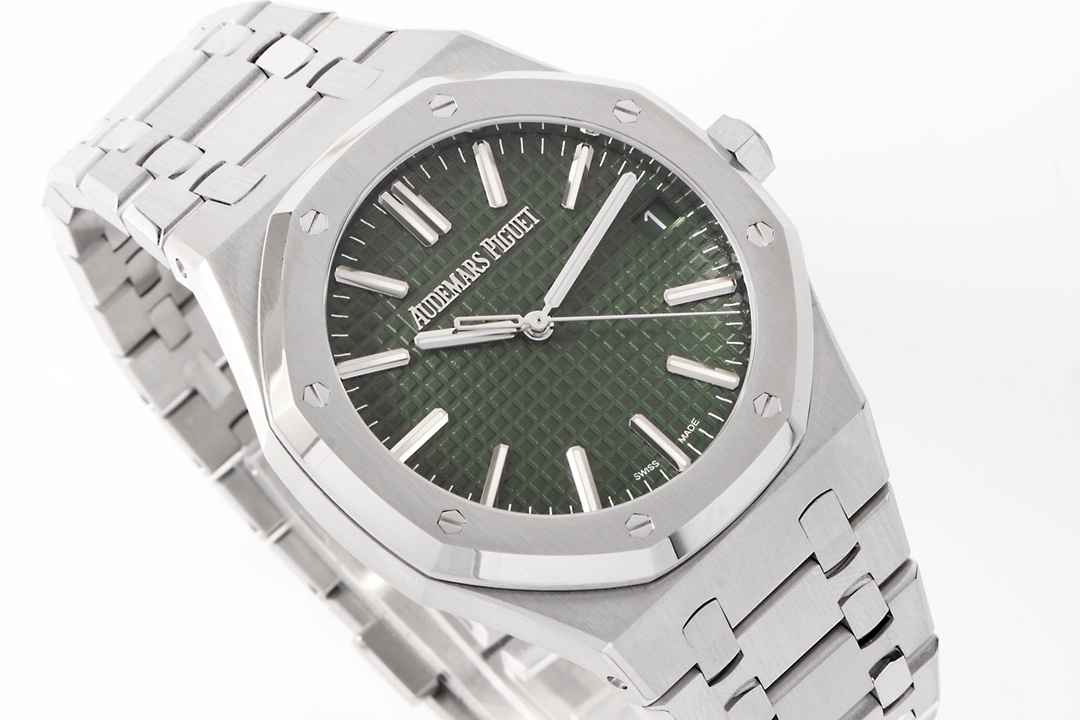 AUDEMARS   PIGUET Royal  Oak（50th Anniversary） 41mm  AU0311