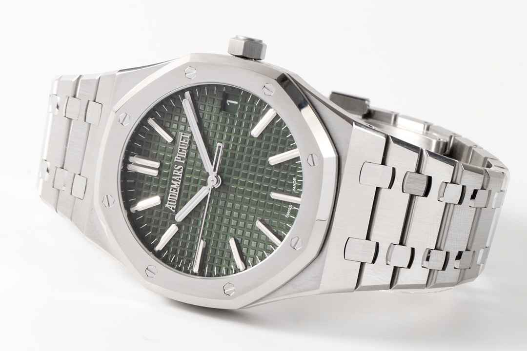 AUDEMARS   PIGUET Royal  Oak（50th Anniversary） 41mm  AU0311