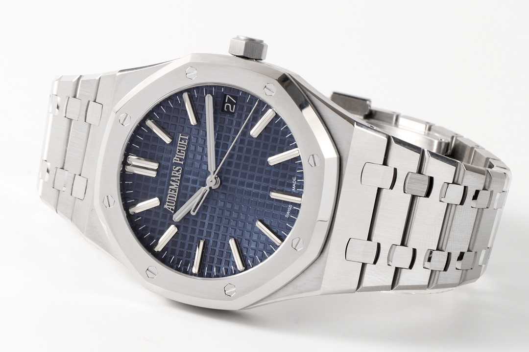 AUDEMARS   PIGUET Royal  Oak（50th Anniversary） 41mm  AU0313