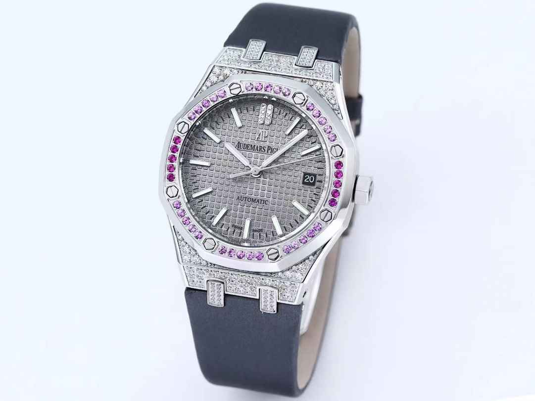 AUDEMARS  PIGUET Royal  Oak 37mm  AU0314