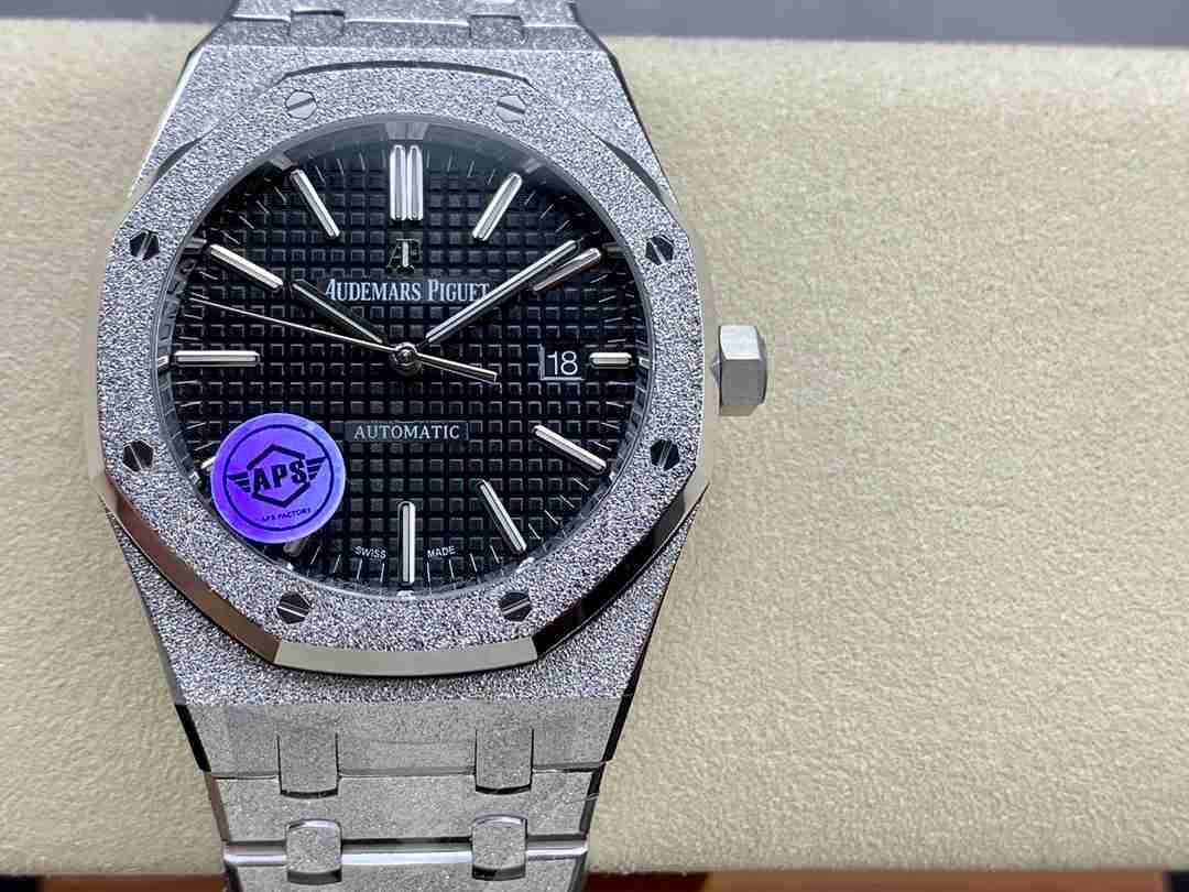 AUDEMARS   PIGUET Royal Oak 41mm AU0359