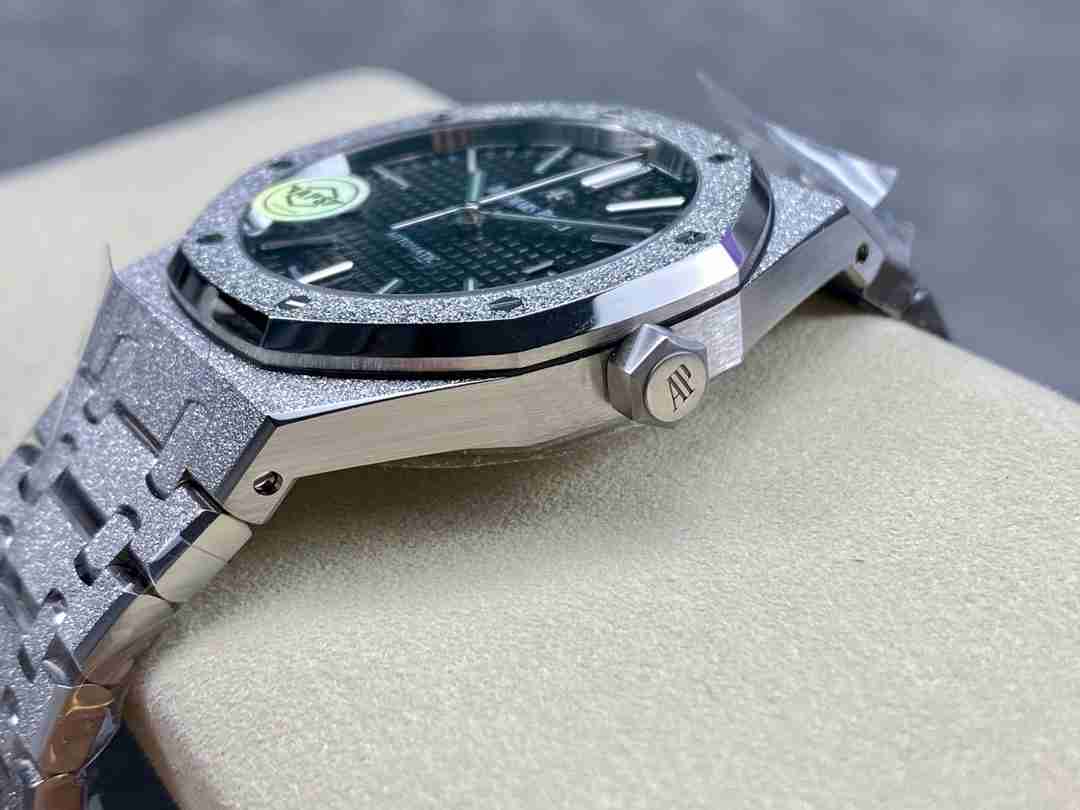 AUDEMARS   PIGUET Royal Oak 41mm AU0359