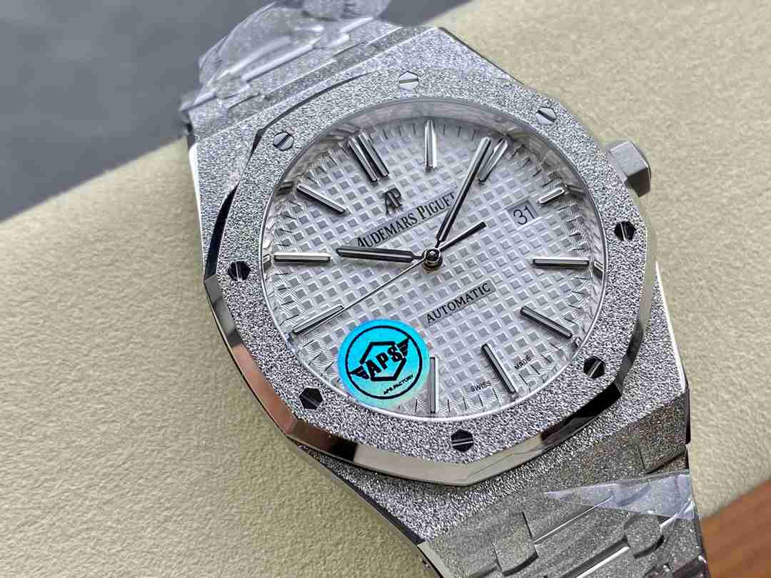 AUDEMARS   PIGUET Royal Oak 41mm AU0360