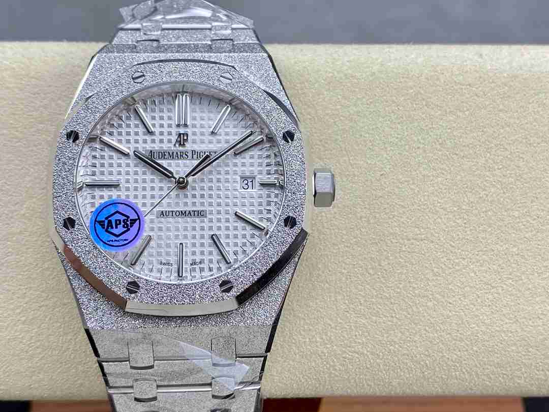 AUDEMARS   PIGUET Royal Oak 41mm AU0360