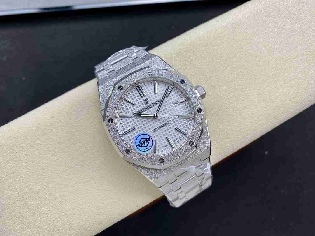 AUDEMARS   PIGUET Royal Oak 41mm AU0360