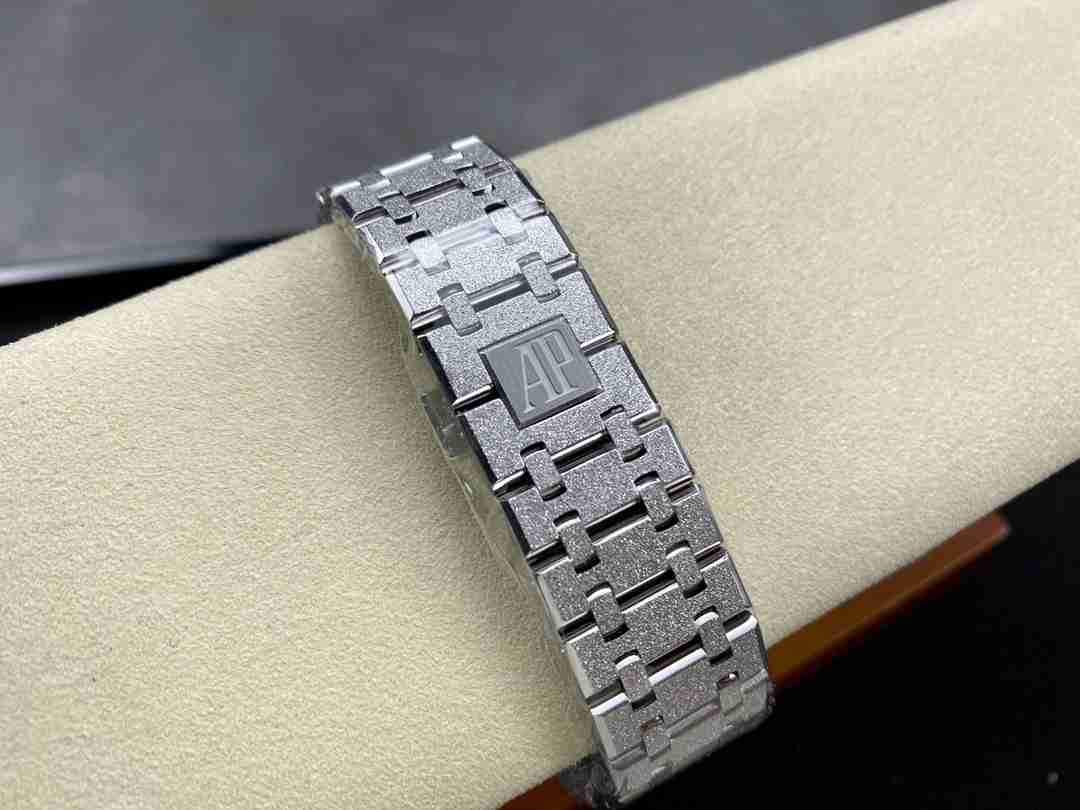 AUDEMARS   PIGUET Royal Oak 41mm AU0360