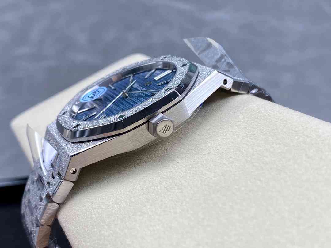 AUDEMARS   PIGUET Royal Oak 41mm AU0361