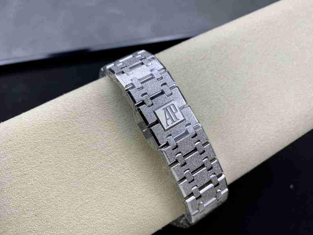 AUDEMARS   PIGUET Royal Oak 41mm AU0361