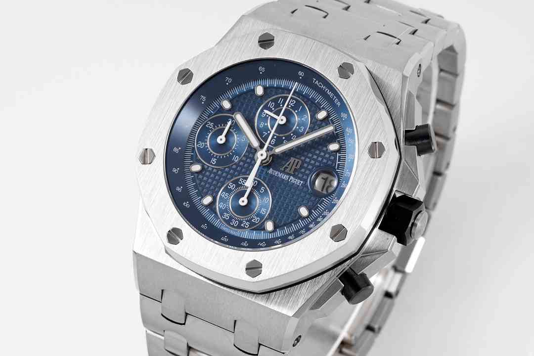 AUDEMARS    PIGUET Royal Oak Offshore AU0367