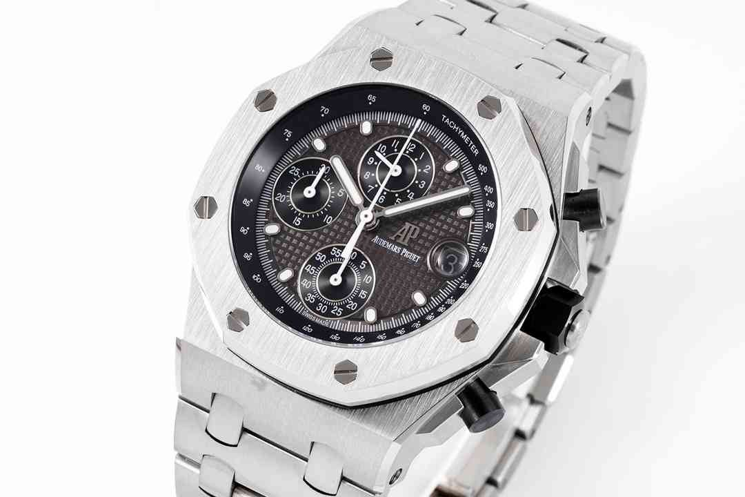 AUDEMARS    PIGUET Royal Oak Offshore AU0368