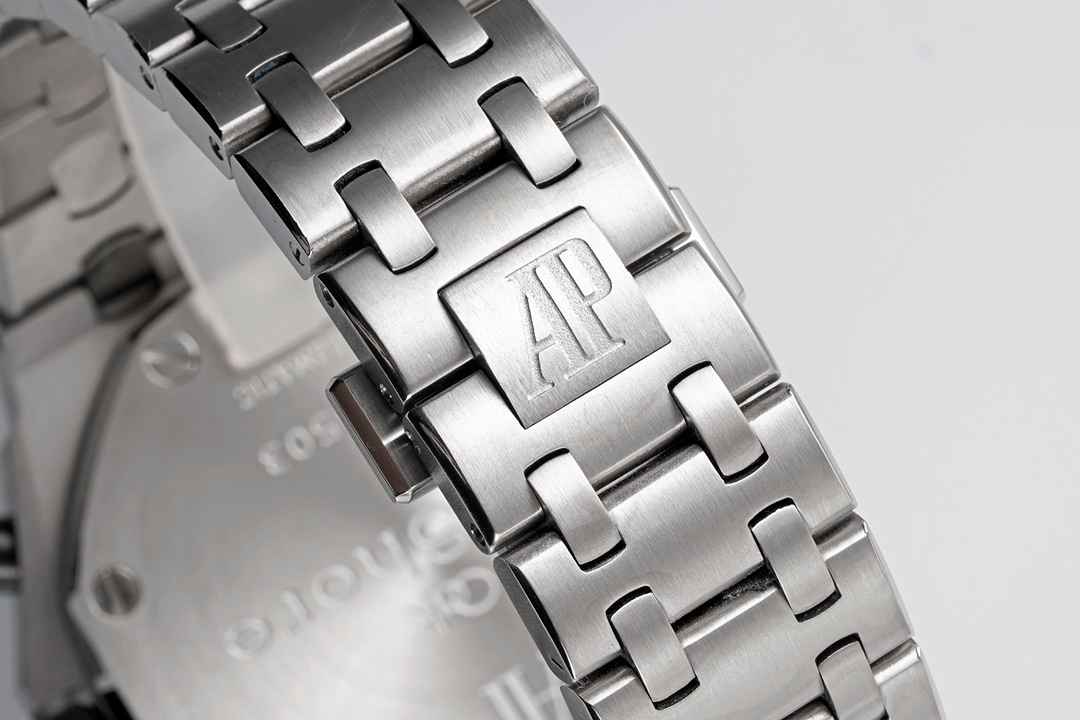 AUDEMARS PIGUET Royal Oak Offshore AU0376 AUDEMARS PIGUET Royal Oak Offshore AU0376