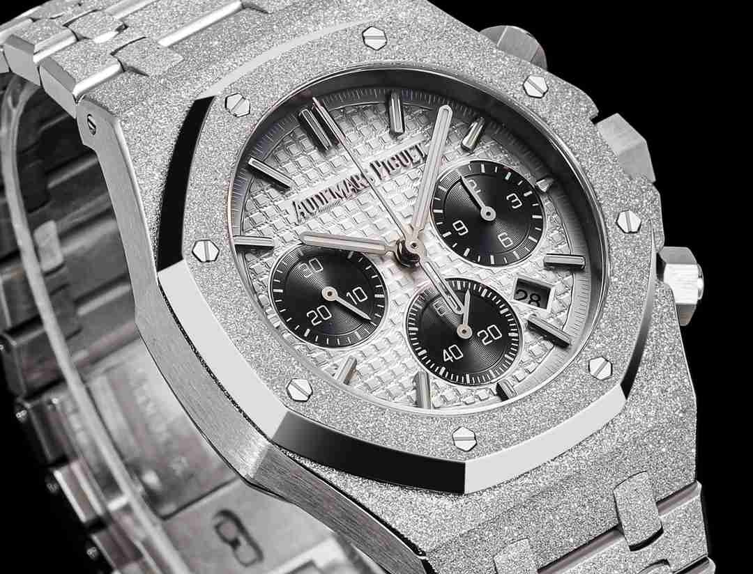 AUDEMARS    PIGUET Royal Oak AU0392